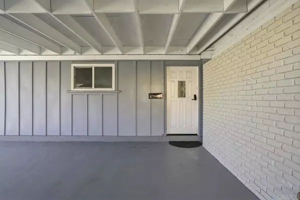 San Diego, CA 92123,9452 Larrabee Avenue