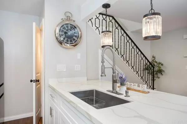 Lakeside, CA 92040,12151 Wintercrest Drive