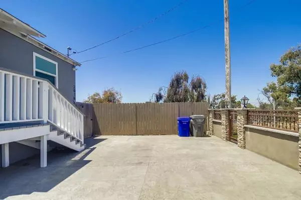 National City, CA 91950,2016 East 10th Street