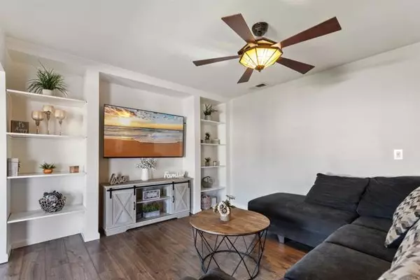 Paradise Hills, CA 92139,2482 Calle Tres Lomas