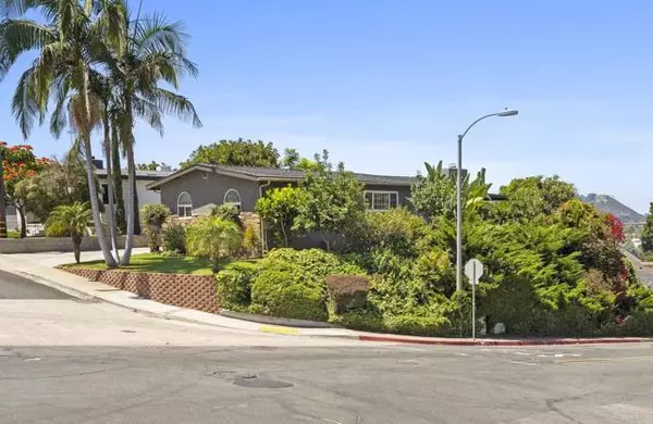 San Diego, CA 92120,6096 Crawford Street