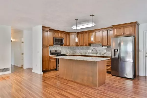 Chula Vista, CA 91910,893 Crest Drive