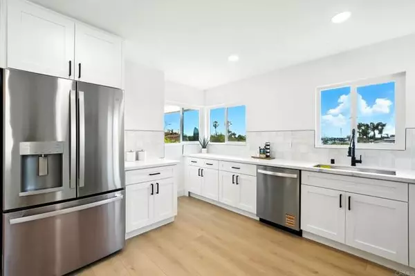 San Diego, CA 92110,4542 Milton Street