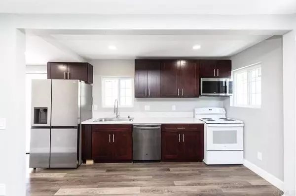 San Diego, CA 92102,1020 41st St.