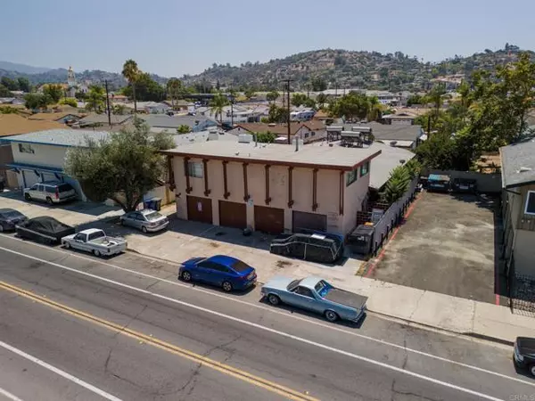 1109 East Lexington, El Cajon, CA 92019