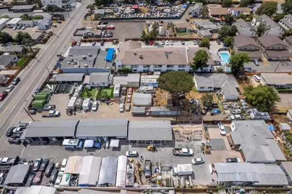 Spring Valley, CA 91977,8922 Troy St