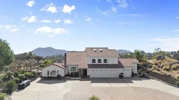 Poway, CA 92064,15458 Harrow Lane