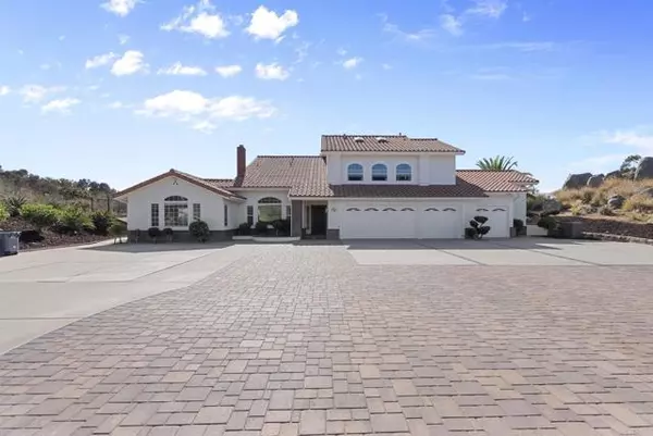 Poway, CA 92064,15458 Harrow Lane