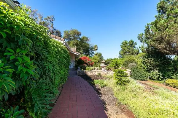 Escondido, CA 92025,2601 Groton Place