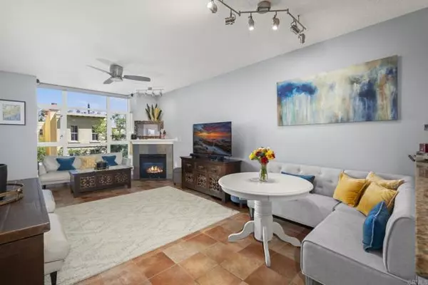 San Diego, CA 92101,850 Beech Street