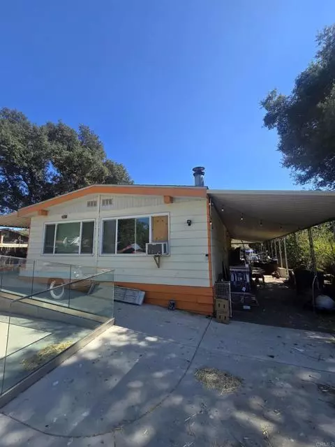 El Cajon, CA 92021,15613 Hawley Court