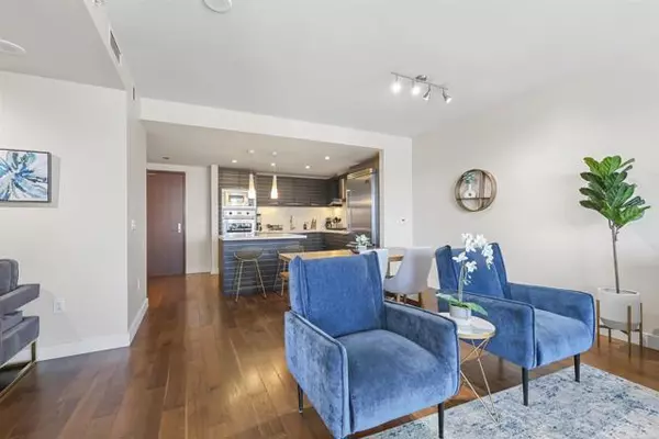 San Diego, CA 92101,1325 Pacific Highway