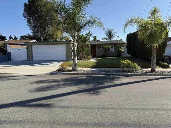 San Diego, CA 92123,9215 Huntington Ave