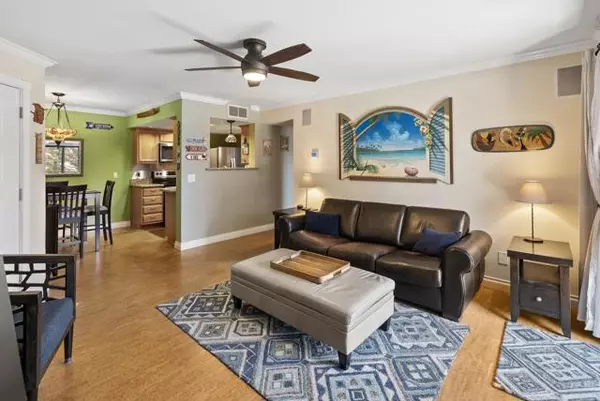 San Diego, CA 92128,12007 Alta Carmel Court