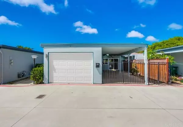 Oceanside, CA 92057,3839 Vista Campana S