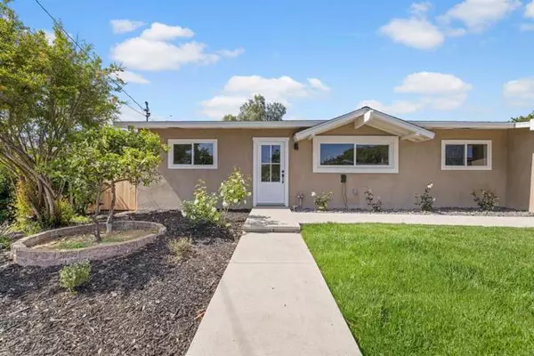 San Diego, CA 92117,5061 Canosa Ave