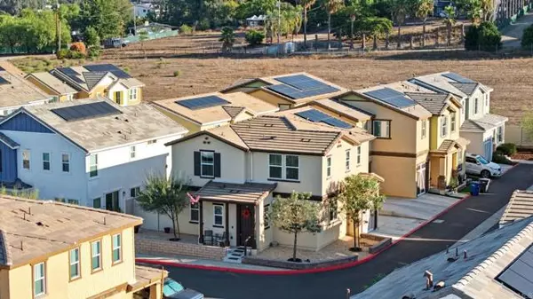 Valley Center, CA 92082,13625 Gray Hawk Way