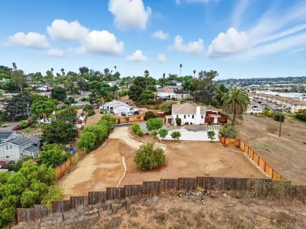 Vista, CA 92084,1015 Anza Avenue