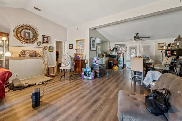 Wildomar, CA 92595,33415 Furrow Court