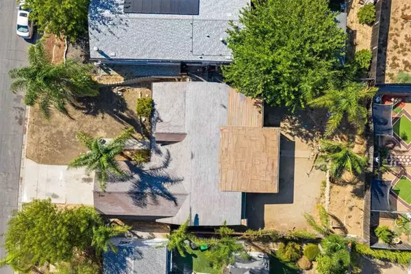 Wildomar, CA 92595,33415 Furrow Court