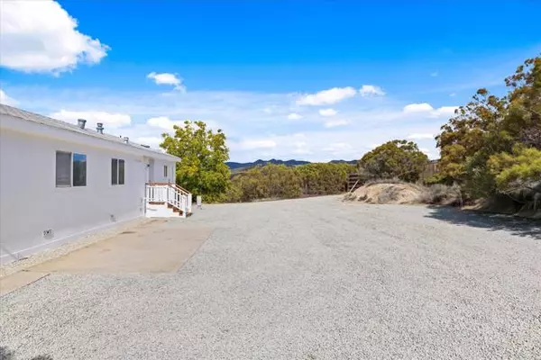 Anza, CA 92539,59940 Reynolds Way