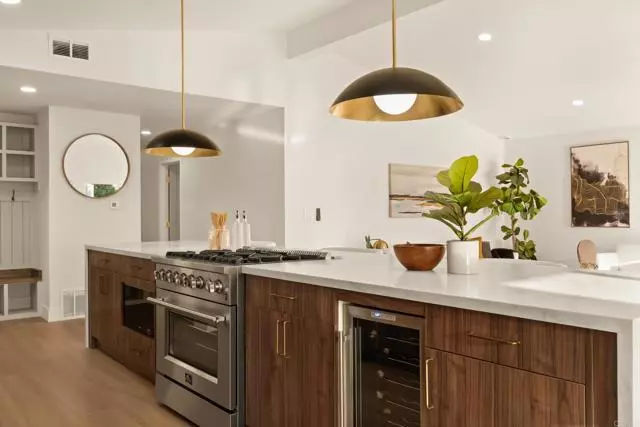 835 Cathy Lane, Cardiff By The Sea, CA 92007