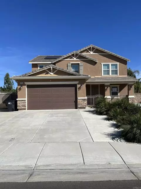 Murrieta, CA 92563,37052 WHISPERING HILLS DR