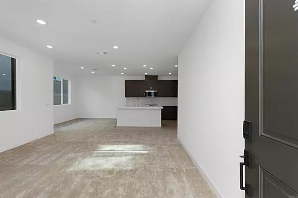 San Diego, CA 92128,12235 Halle Way