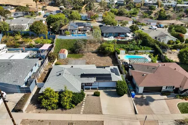 Oceanside, CA 92054,174 Cregar St