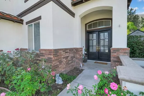 Riverside, CA 92508,8359 Clover Creek Road