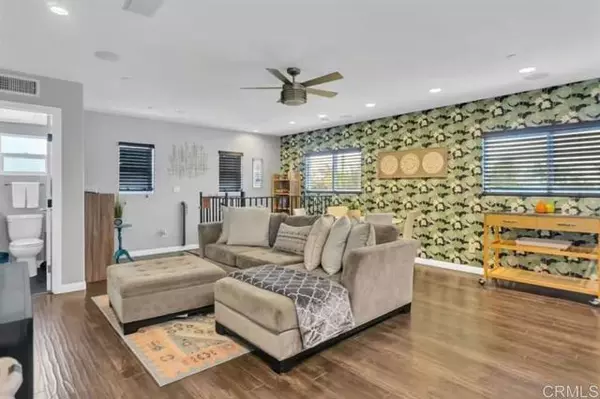 Pacific Beach (san Diego), CA 92109,1145 Emerald St