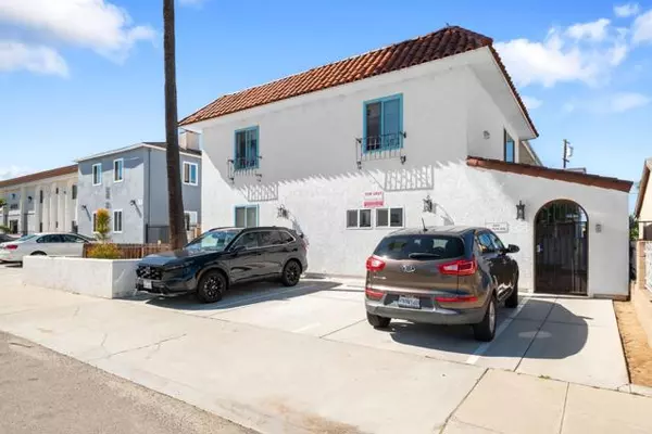 San Diego, CA 92105,4344 Van Dyke Ave