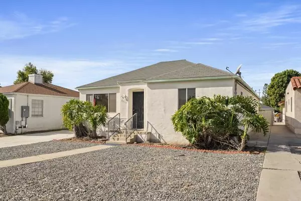 San Diego, CA 92115,4614 Winona Avenue