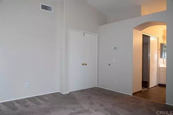 Chula Vista, CA 91910,417 Sanibelle Cir.