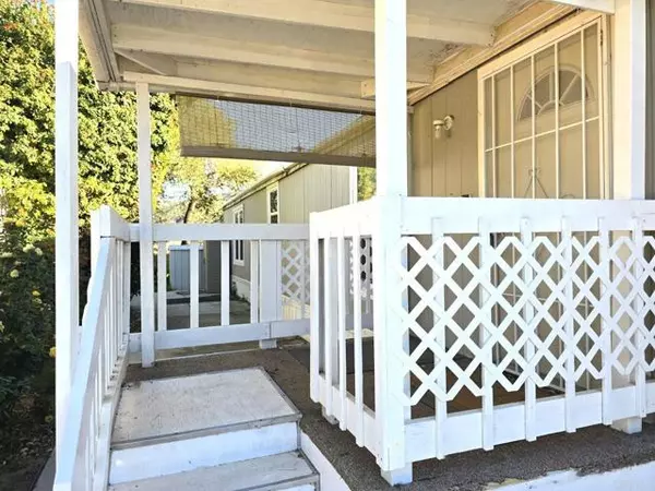 Ramona, CA 92065,2030 Black Canyon Road