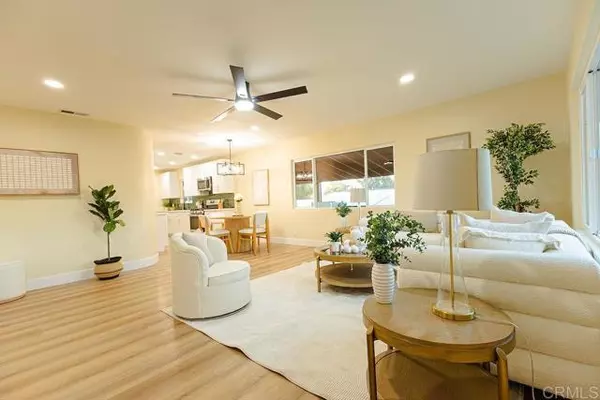 944 West 5Th Avenue, Escondido, CA 92025