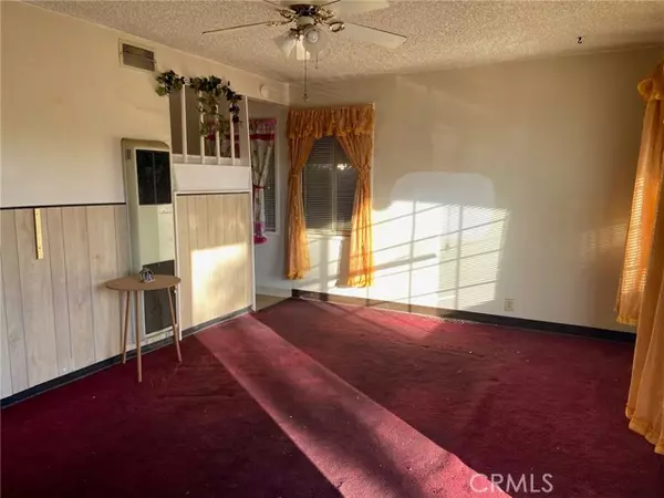 La Puente, CA 91744,17513 Calcutta Street