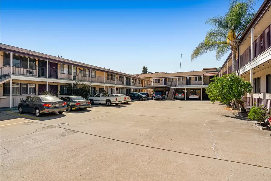 6817 North Figueroa Street, Los Angeles, CA 90042