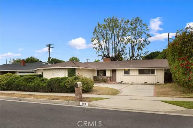 303 Opal Canyon Road, Duarte, CA 91010