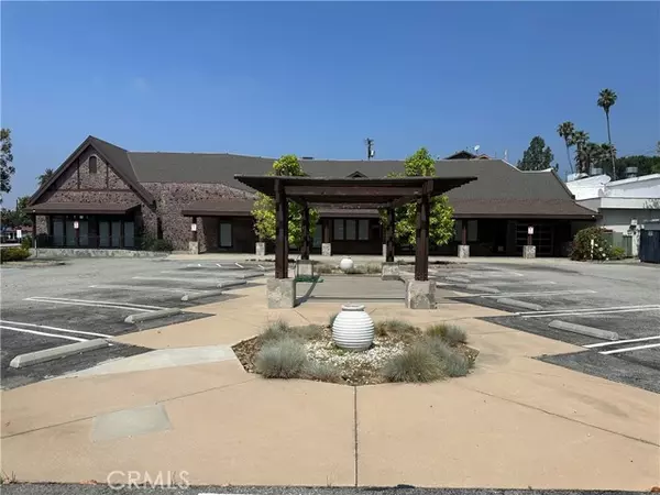 245 West Foothill Boulevard, Monrovia, CA 91016