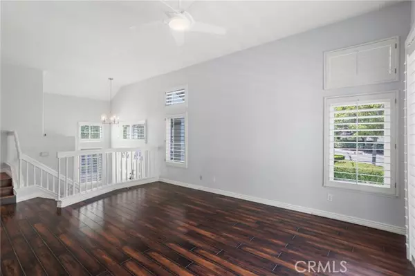 Valencia, CA 91355,24524 Windsor Drive