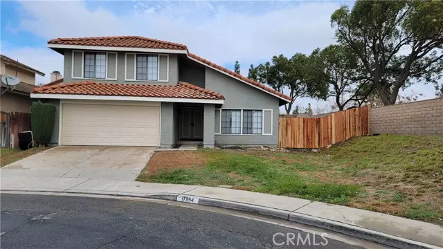 Fontana, CA 92336,17294 Walnut Avenue