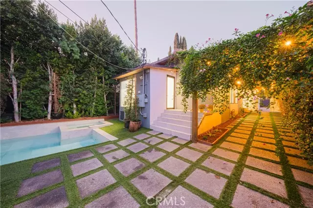 7714 Fountain Avenue, West Hollywood, CA 90046