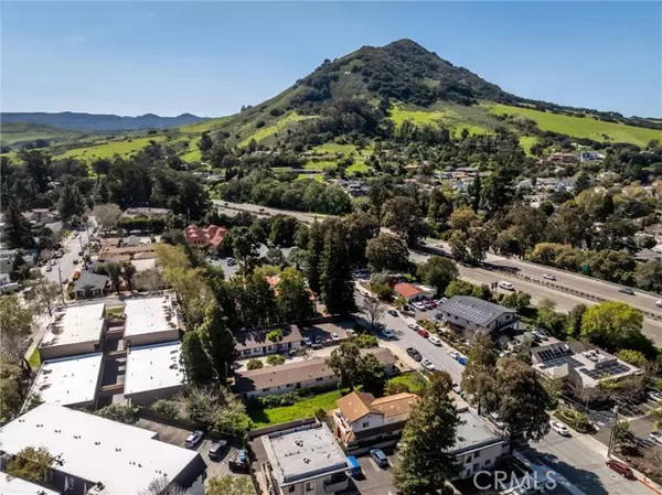 San Luis Obispo, CA 93401,879 Walnut Street