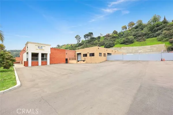 Monterey Park, CA 91754,810 Monterey Pass Road
