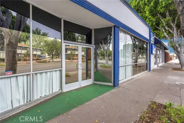 Arcadia, CA 91006,118 East Live Oak Avenue
