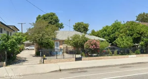 6851 Woodman Avenue, Van Nuys, CA 91405