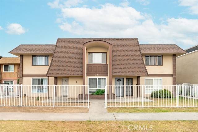 225 East Jackson Street, Rialto, CA 92376