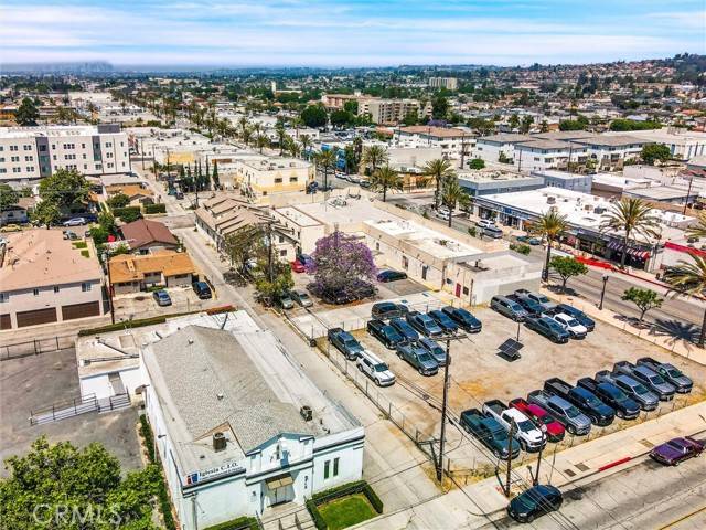 Montebello, CA 90640,413 West Whittier Boulevard