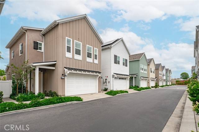 Glendora, CA 91740,937 E Wonder Lane